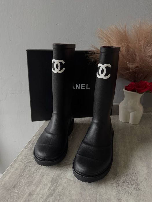 Чоботи/ саможки chanel резиновые сапоги шанель 38 розмір
