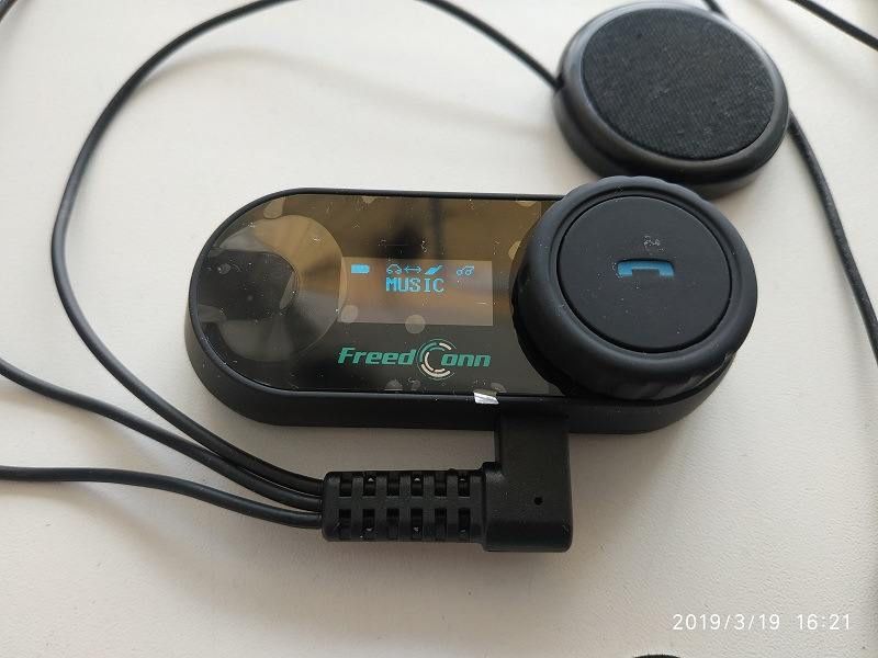 Bluetooth-мотогарнитура  FreedConn T-Com SC дисплей, радио, интерком