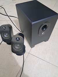 Colunas Logitech com subwoofer