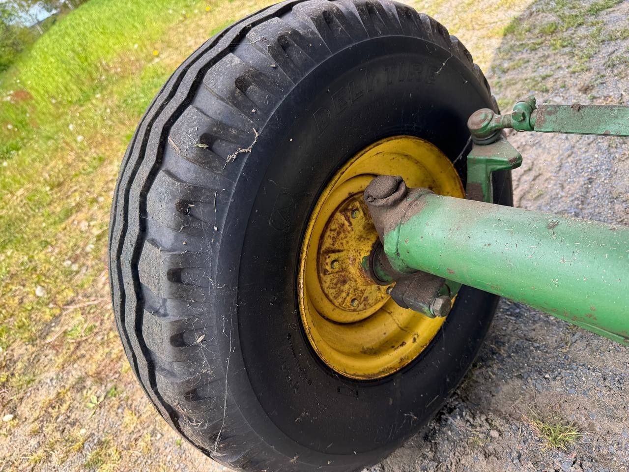Комбайн свіжопригнаний John Deere 935