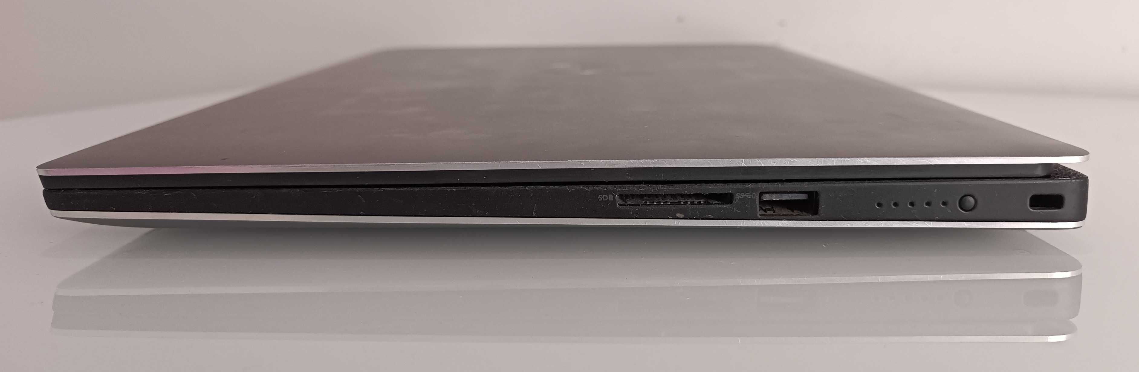 Dell Precision 15 5520/Ecrã 15.6 FHD/NVIDIA 4GB/i5/NVME/24GB RAM