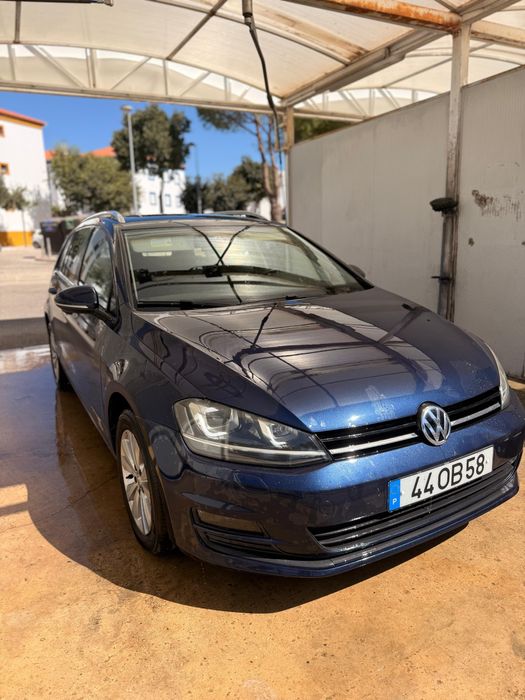 *Volkswagen Golf Variant 1.6 TDI*