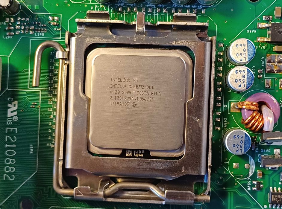 Płyta główna Intel D946GZIS + procesor + pamięć