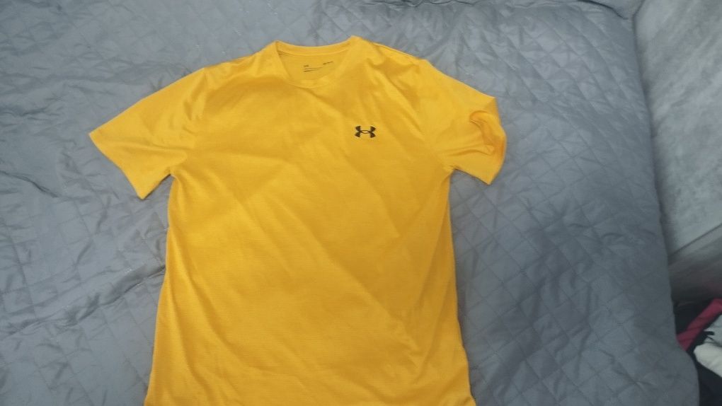 Футболка Under armour ориг