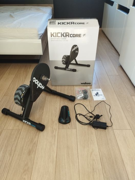 Wahoo kickr core trenażer rowerowy Smart tacx elite