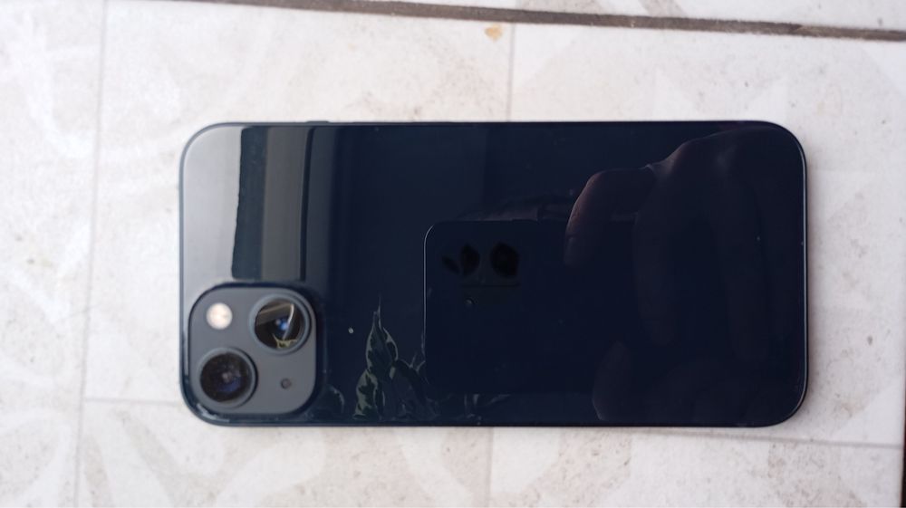 Терміново! Смартфон Iphone 13 128 gb midnight
