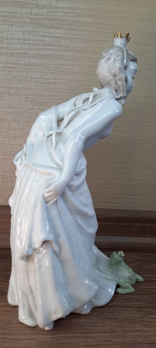 Статуэтка"Принцесса и лягушка"Rosenthal Германия