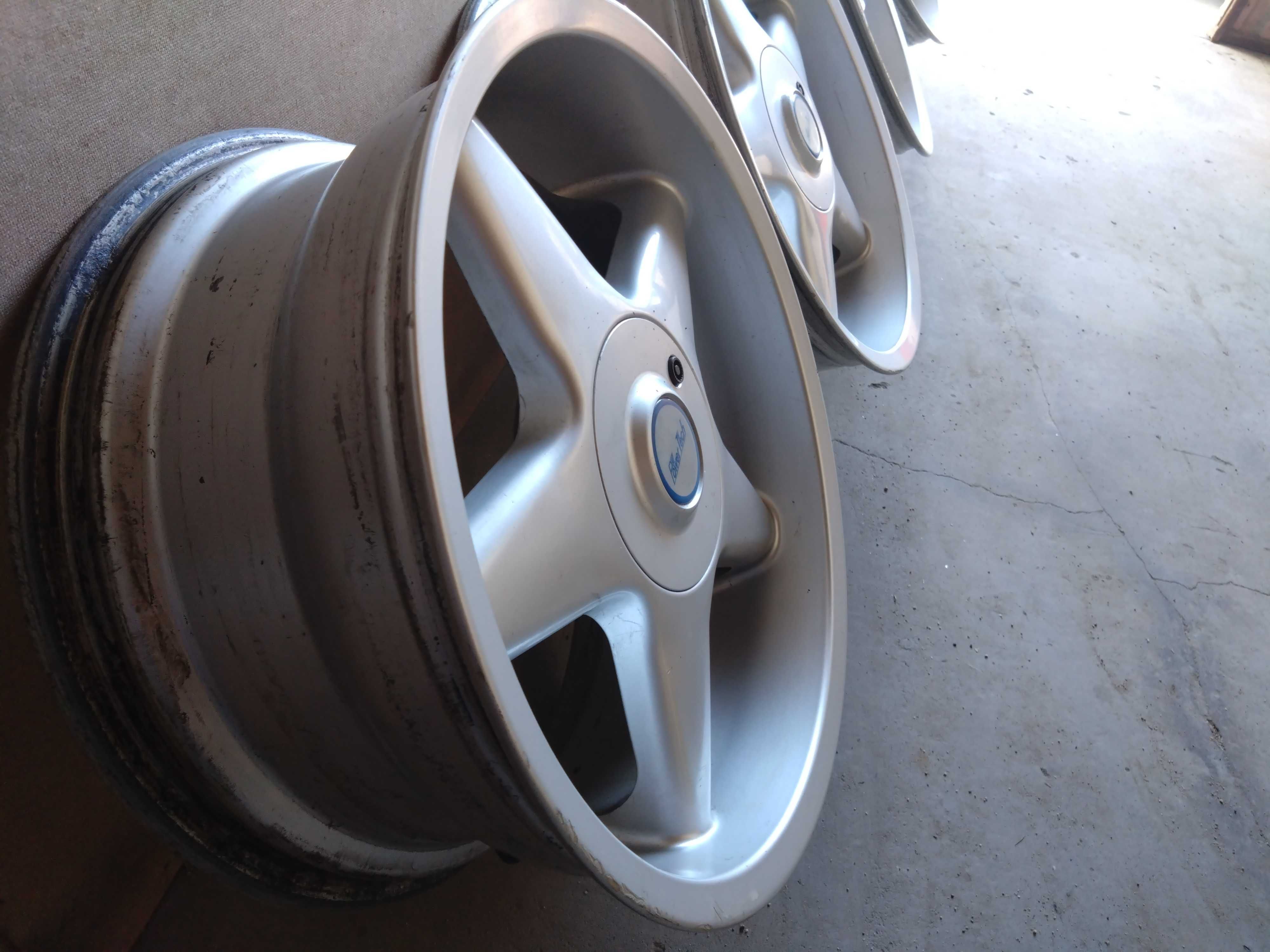 klasyczne felgi POWERTECH BCW 17x8 et35 BMW german style 5X120 e36 e46
