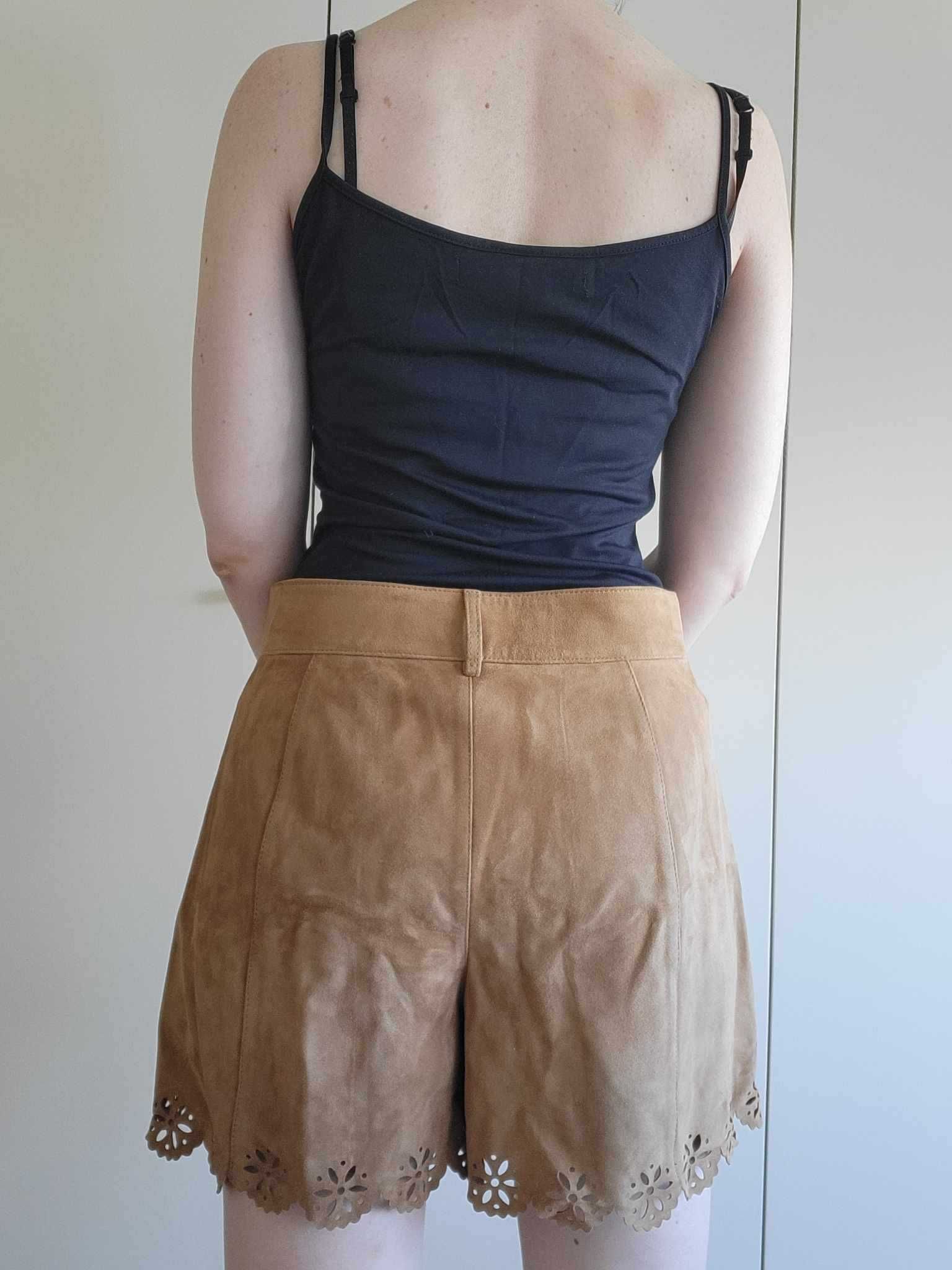 Calções de Couro Camel - ZARA