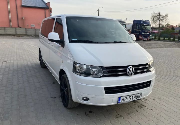 Volkswagen Caravelle