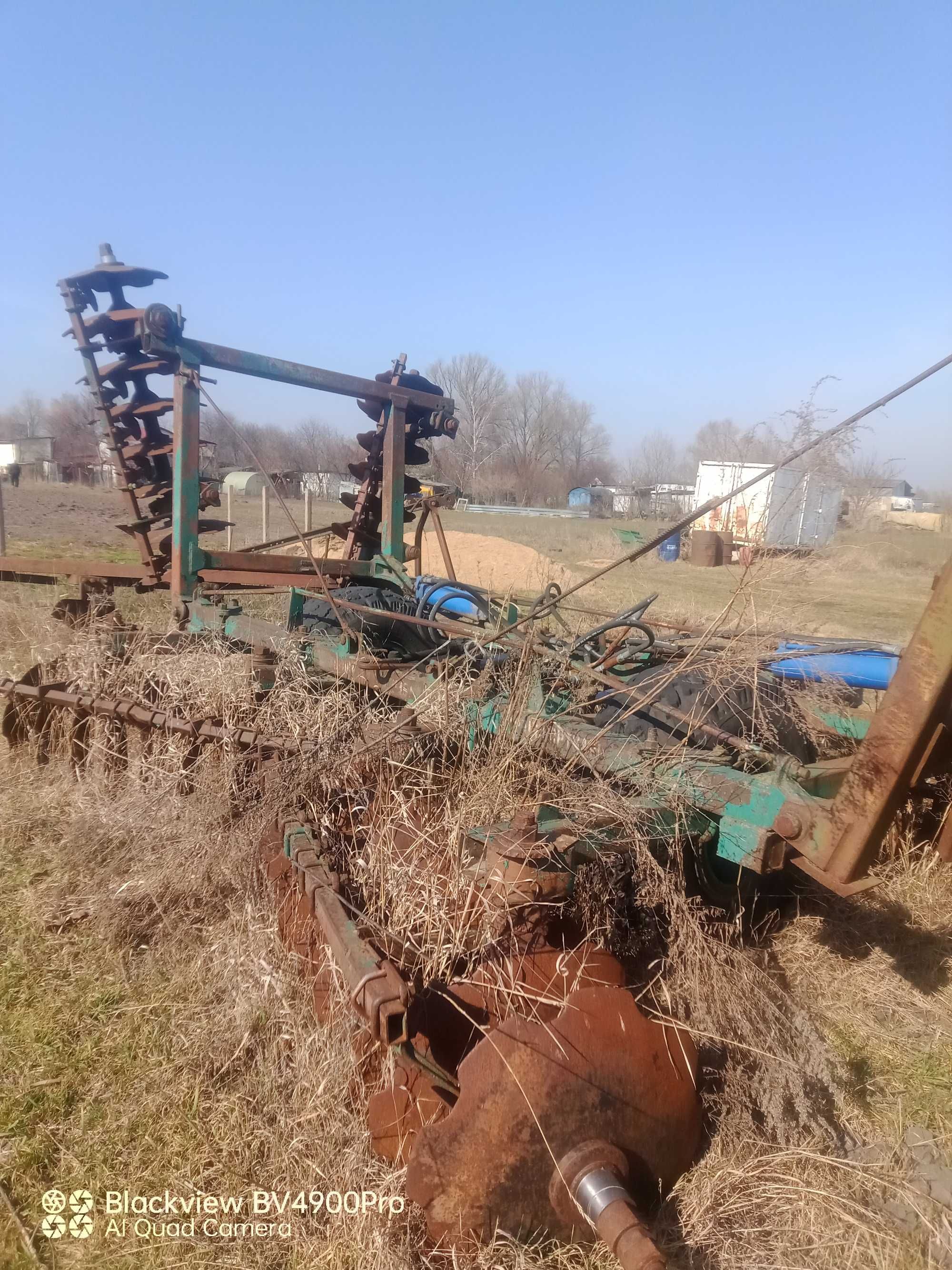 Продам Диски та плуга для трактора