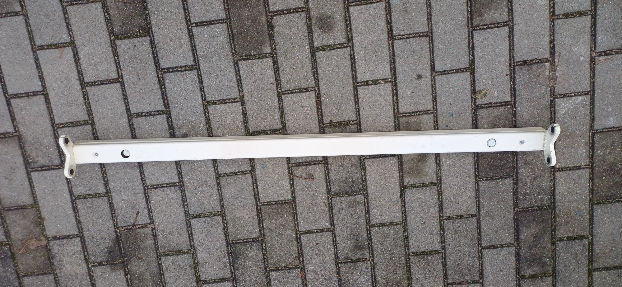 Oprawa oświetleniowa swietlowkowa 2x36W