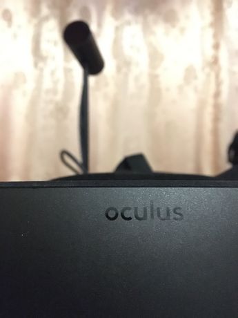 VR комплект Oculus rift  Очки виртуальной реальности для ПК