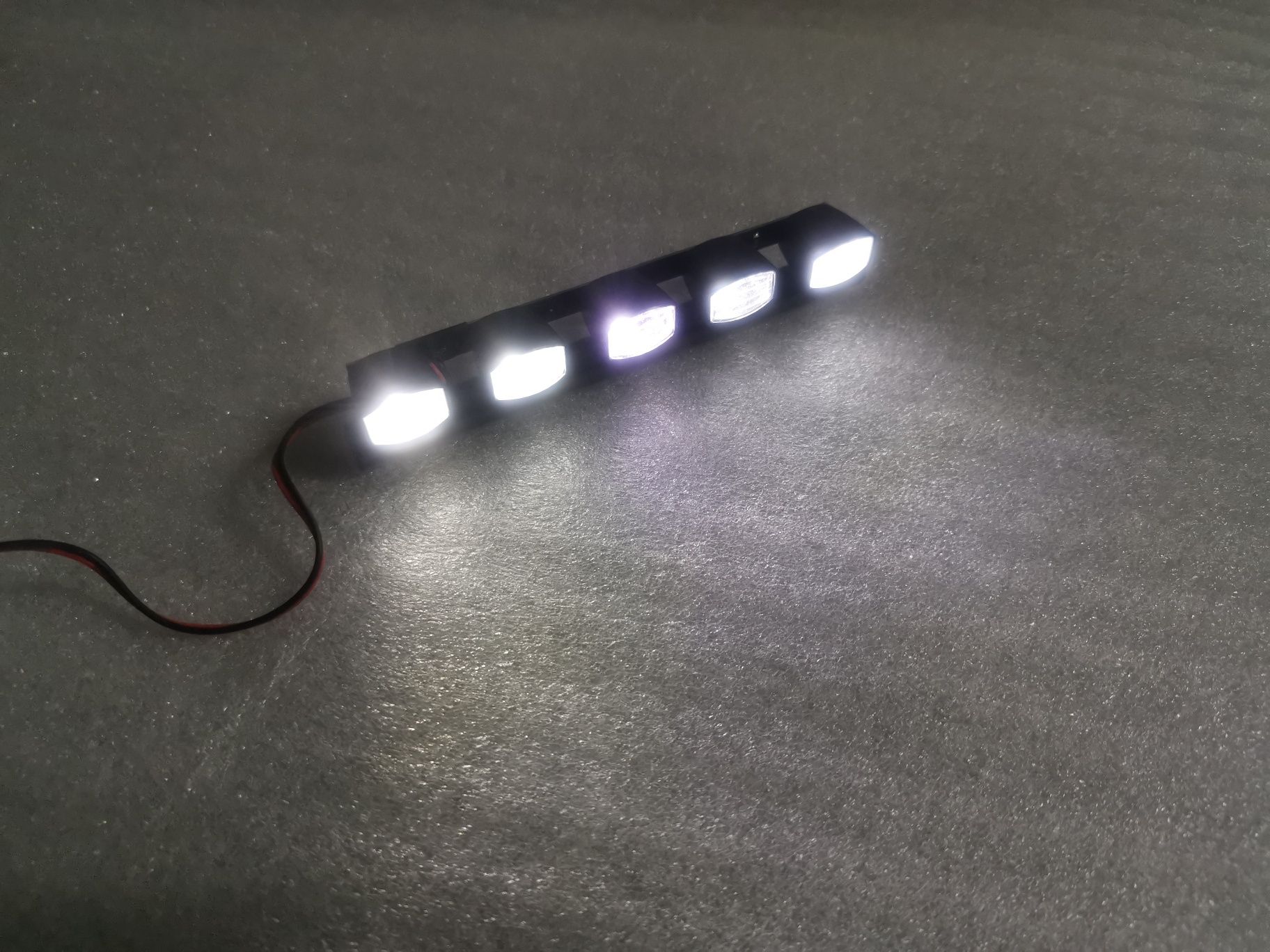 Faróis Luzes tejadilho barra de LED's 6V para RC Crawlers e Jipes