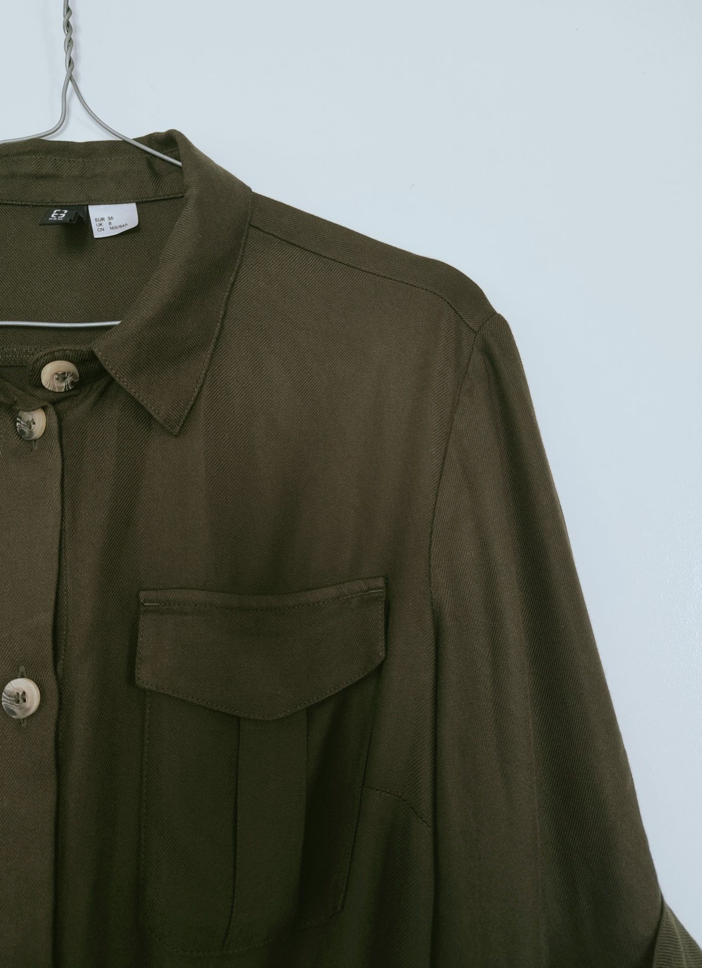 Sukienka H&M 34 XS zielona khaki letnia krótki rękaw wiskozowa