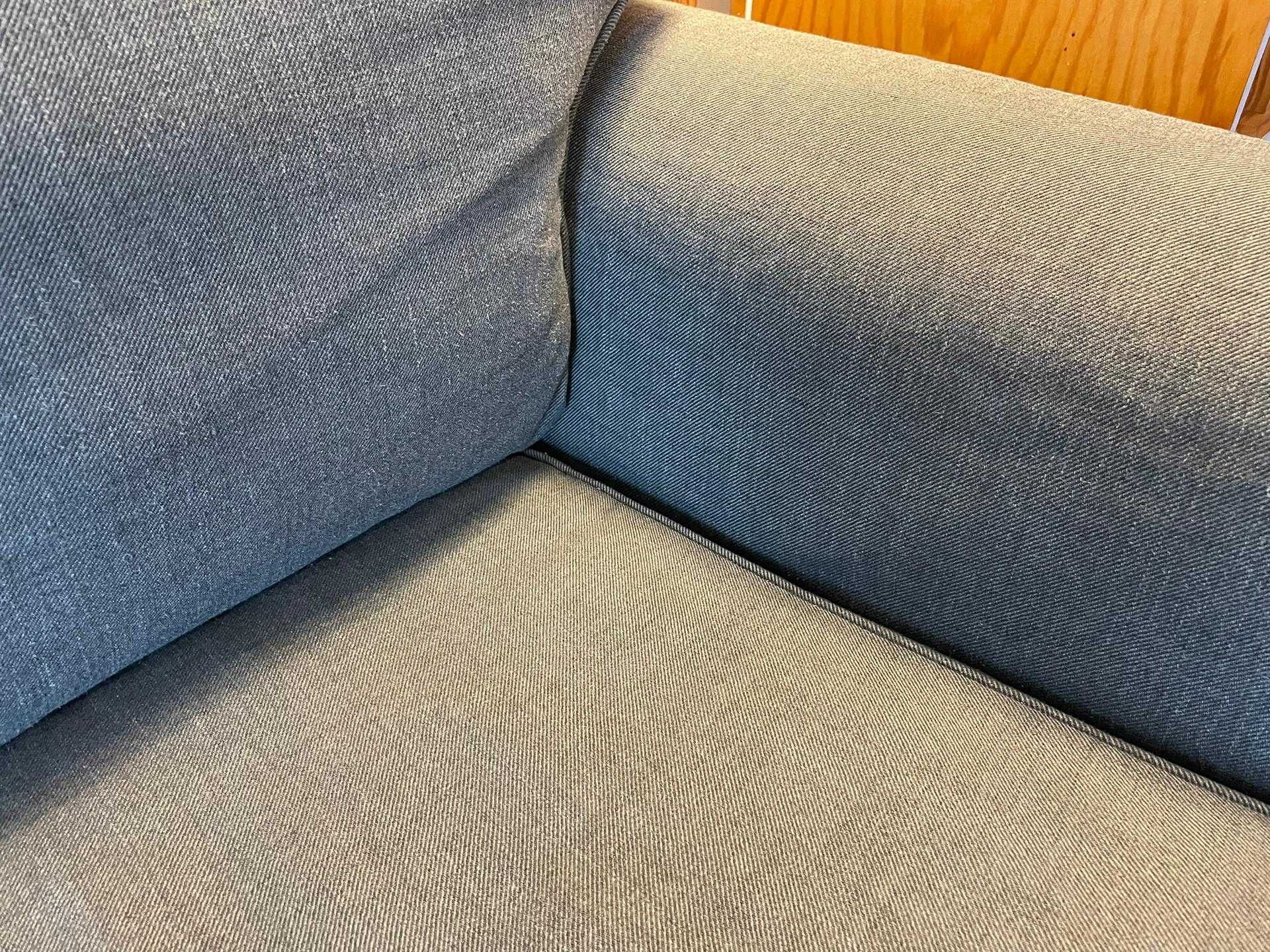 Sofá IKEA EKTORP de 3 lugares com chaise-longue cinzento escuro