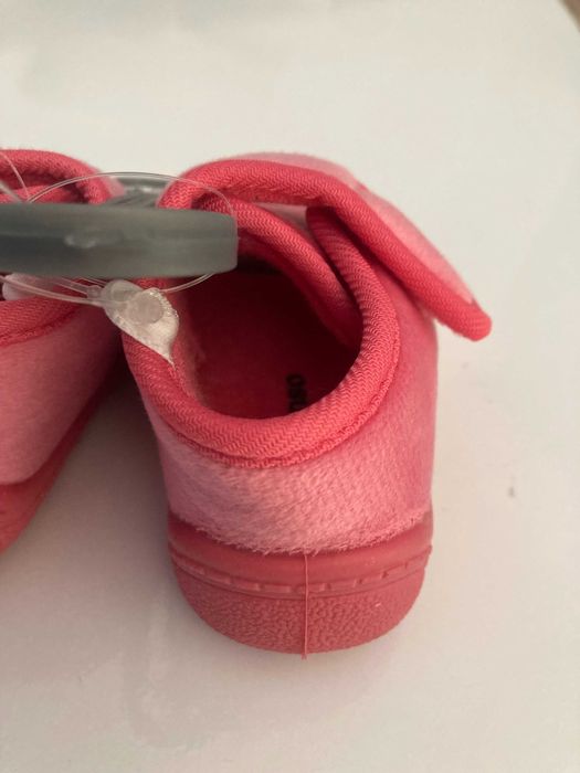 Pantufas In Extenso - Tamanho 18    NOVO