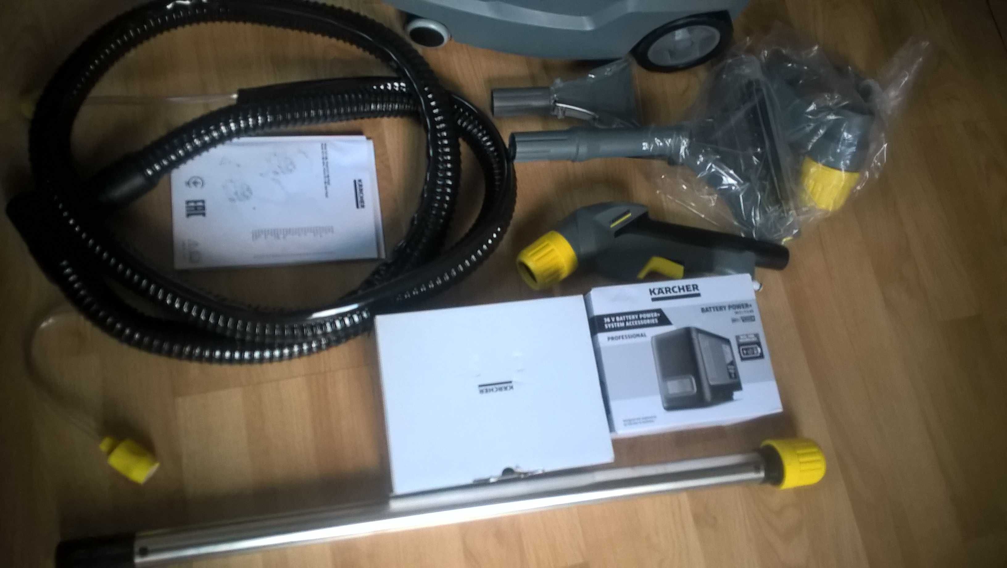 Bateryjny odkurzacz piorący karcher puzzi 9/1 BP Nowy Full Zestaw!