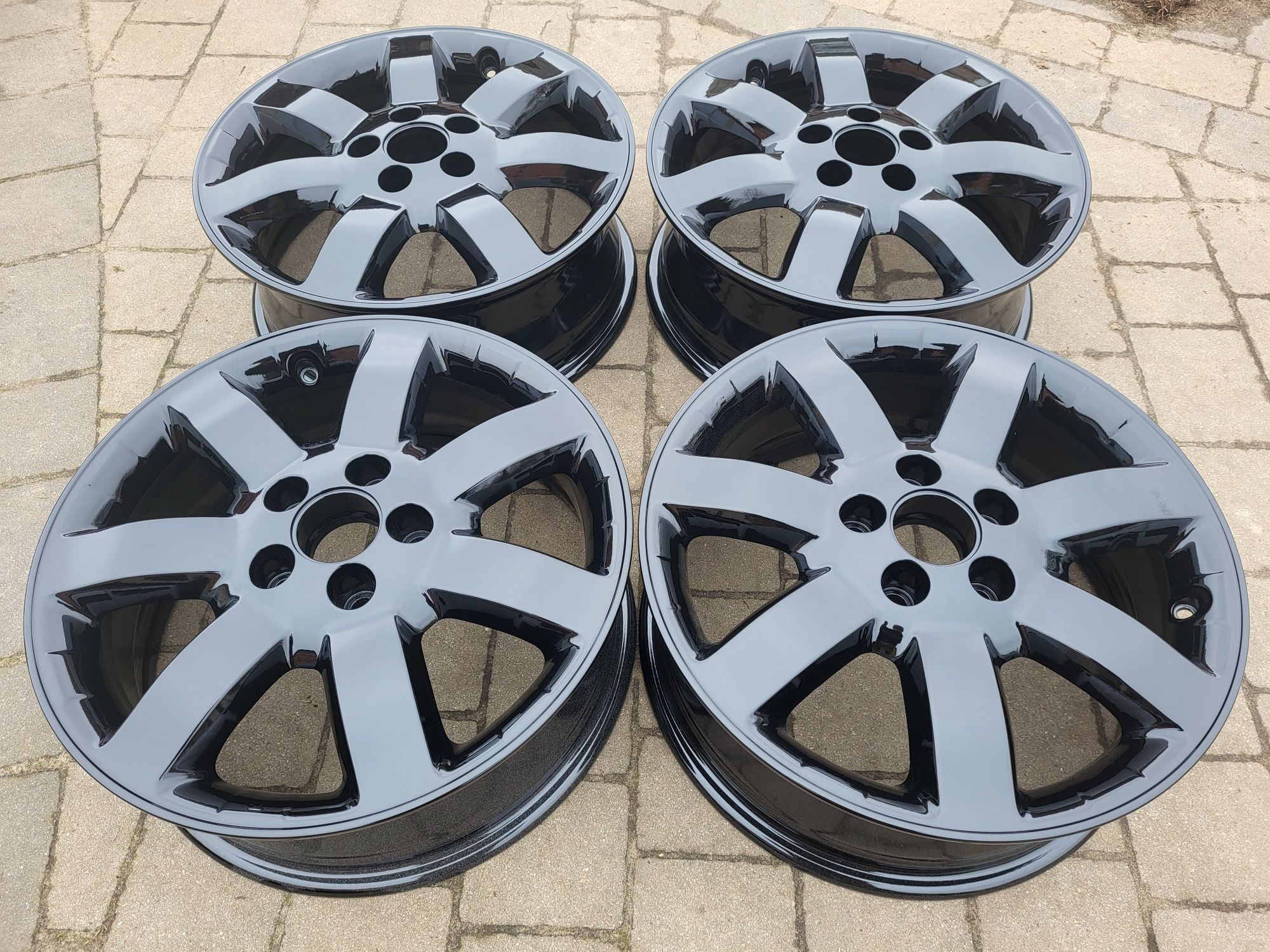 Alufelgi oryginał Honda 5x114,3 6,5Jx17 et50 cb64,1 czarny polysk