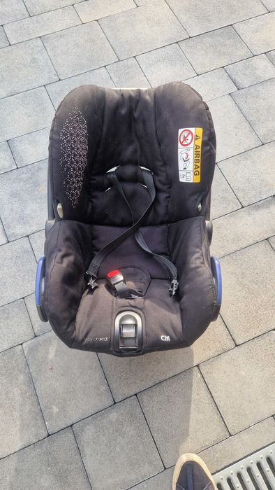 Fotelik / nosidełko dla niemowlaka Maxi-cosi