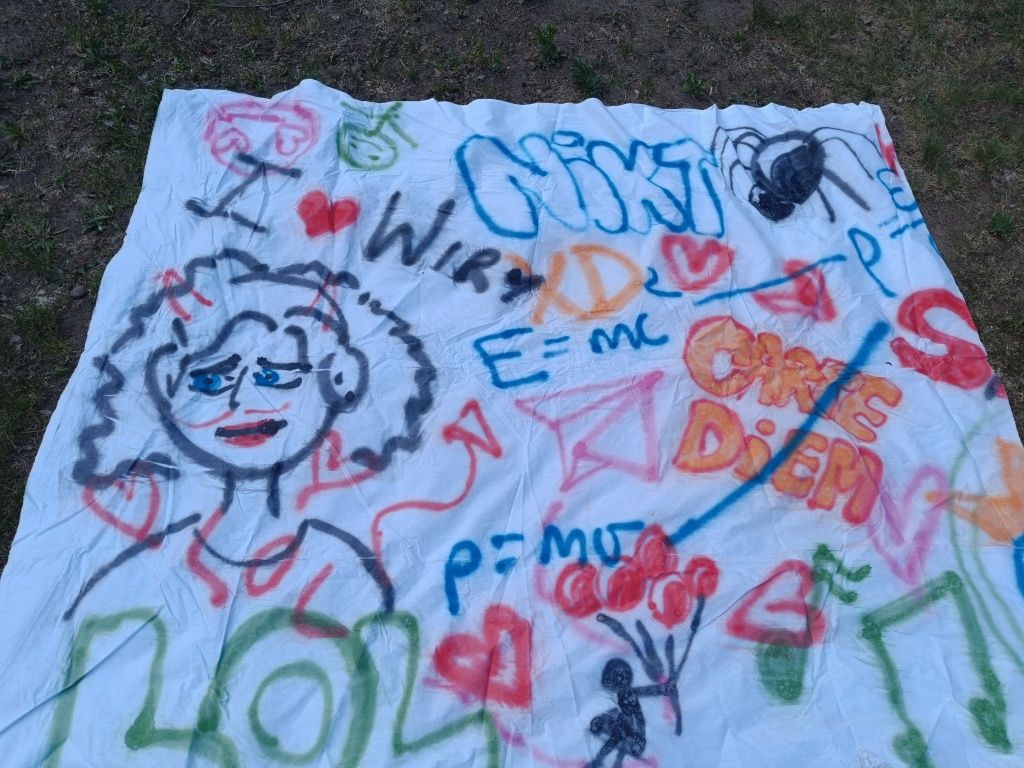 Dekoracja ścienna ręcznie robione graffiti na materiale