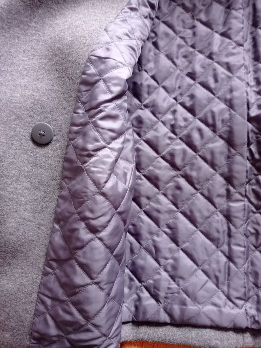 коротке пальто- куртка Uniqlo