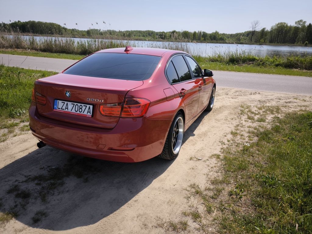 Ciekawe BMW F30 320d. Możliwa zamiana.