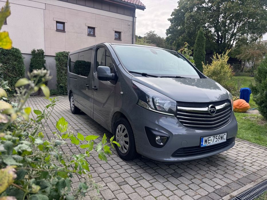 Opel Vivaro Opel Vivaro 1.6 BiTurbo 9-osobowy | Salon PL | 2 właściciel | Serwisow