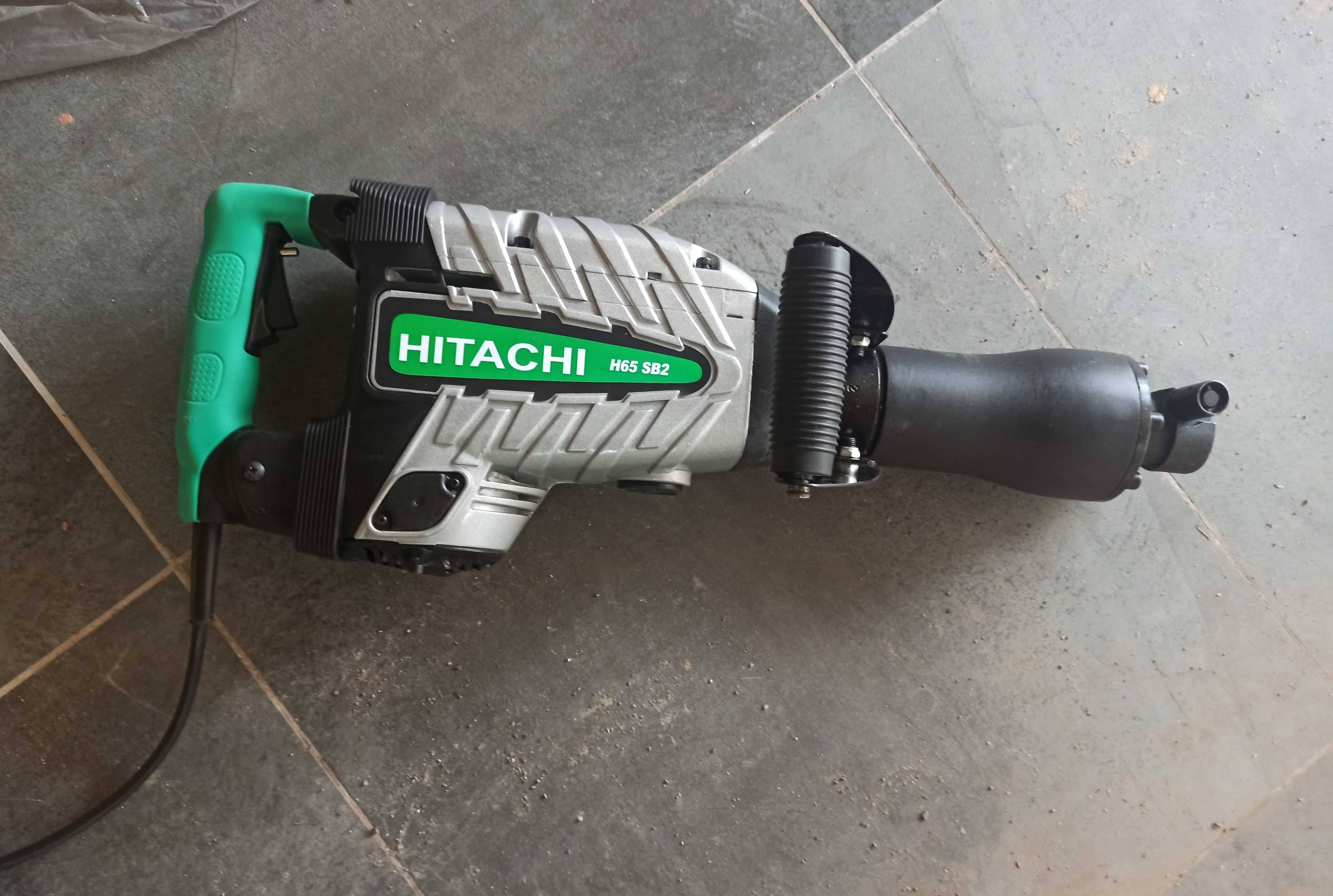 Młot uderzeniowy Hitachi H65 SB2