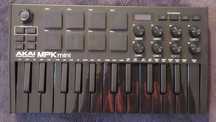 *COMO NOVO* AKAI Professional MPK MK3