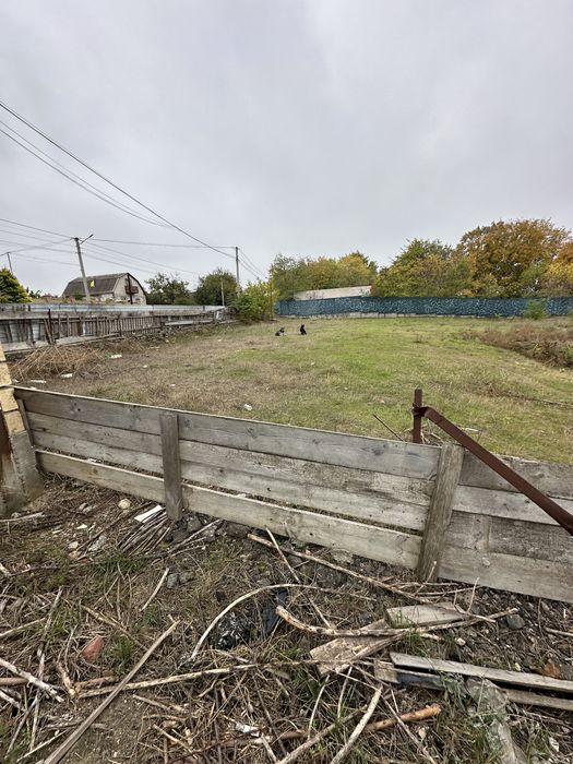 Продам фасадный участок сухой лиман