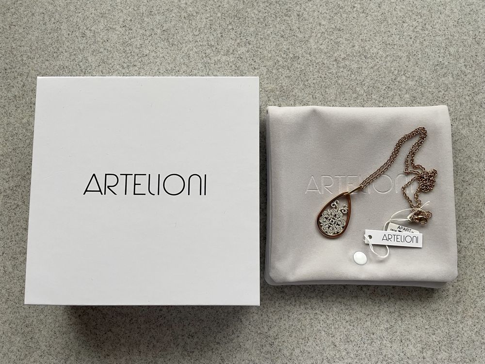 Artelioni (Apart), naszyjnik