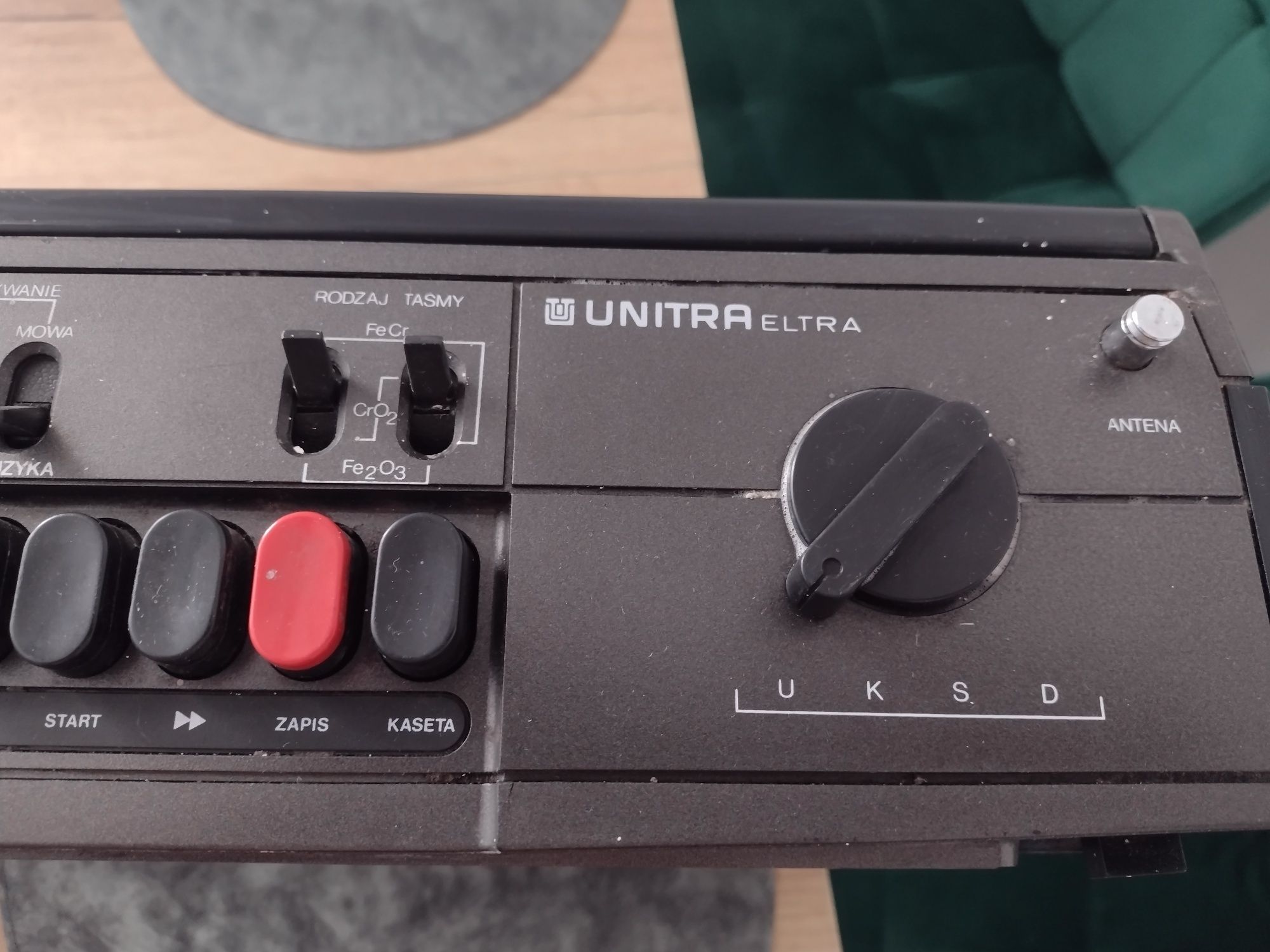 Radiomagnetofon UNITRA eltra Klaudia RMS 801