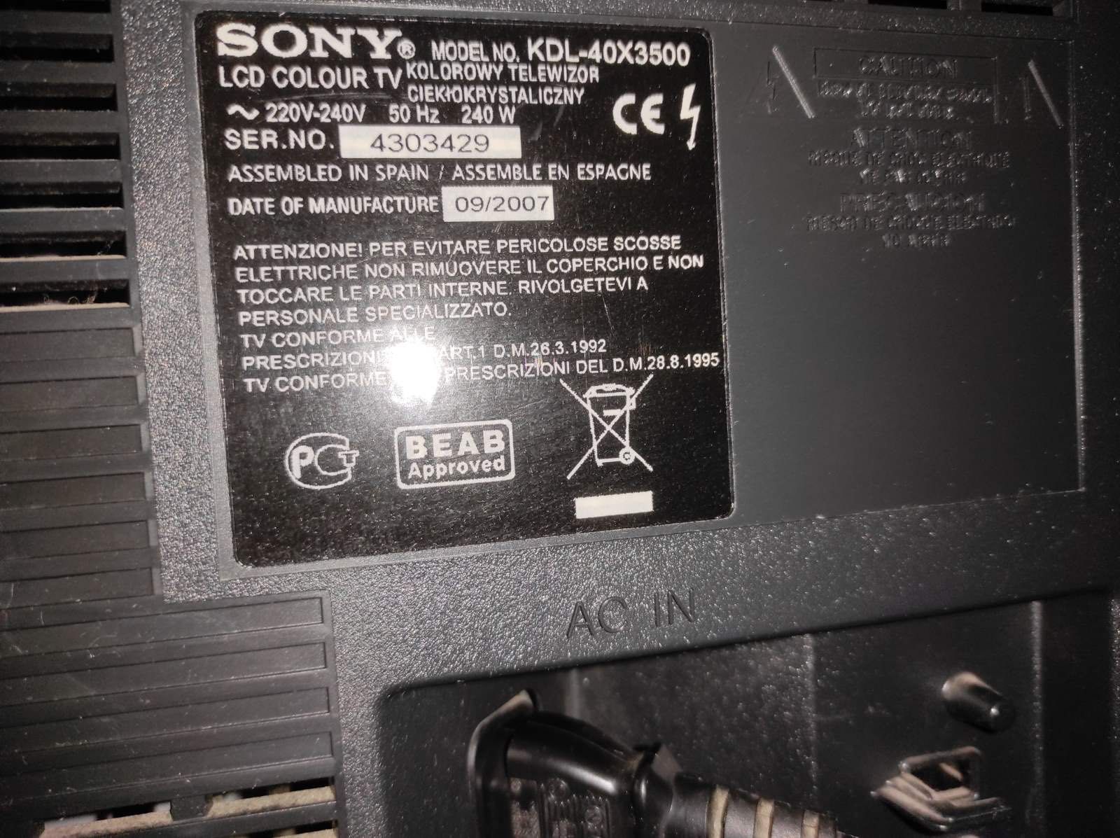 Телевізор Sony KDL-40X3500