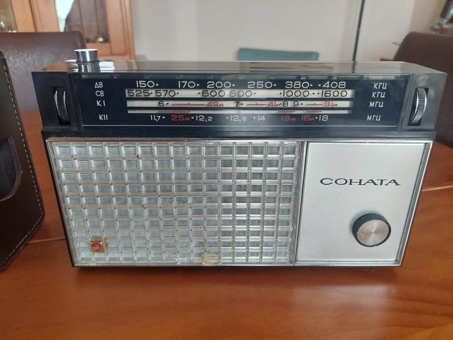 Rádio russo antigo Cohata