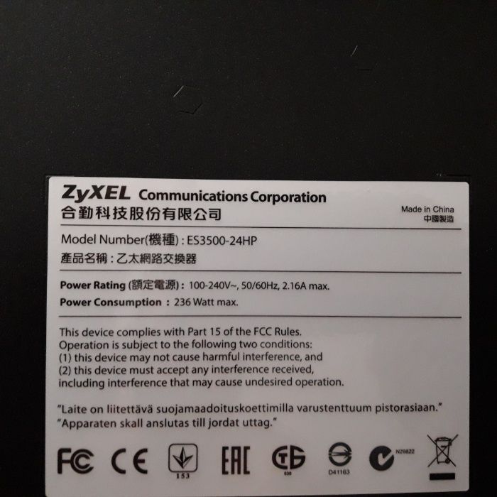 zyxel es3500-24hp