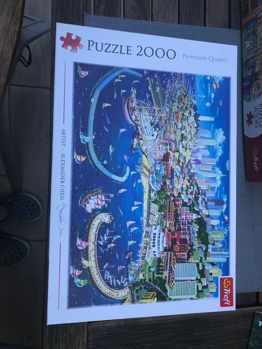 Puzzle 2000 Trefl