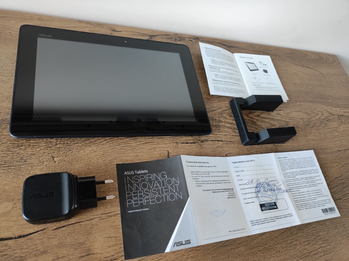 планшет ASUS MeMO Pad FHD 10 с большим экран 10' (ME302C)