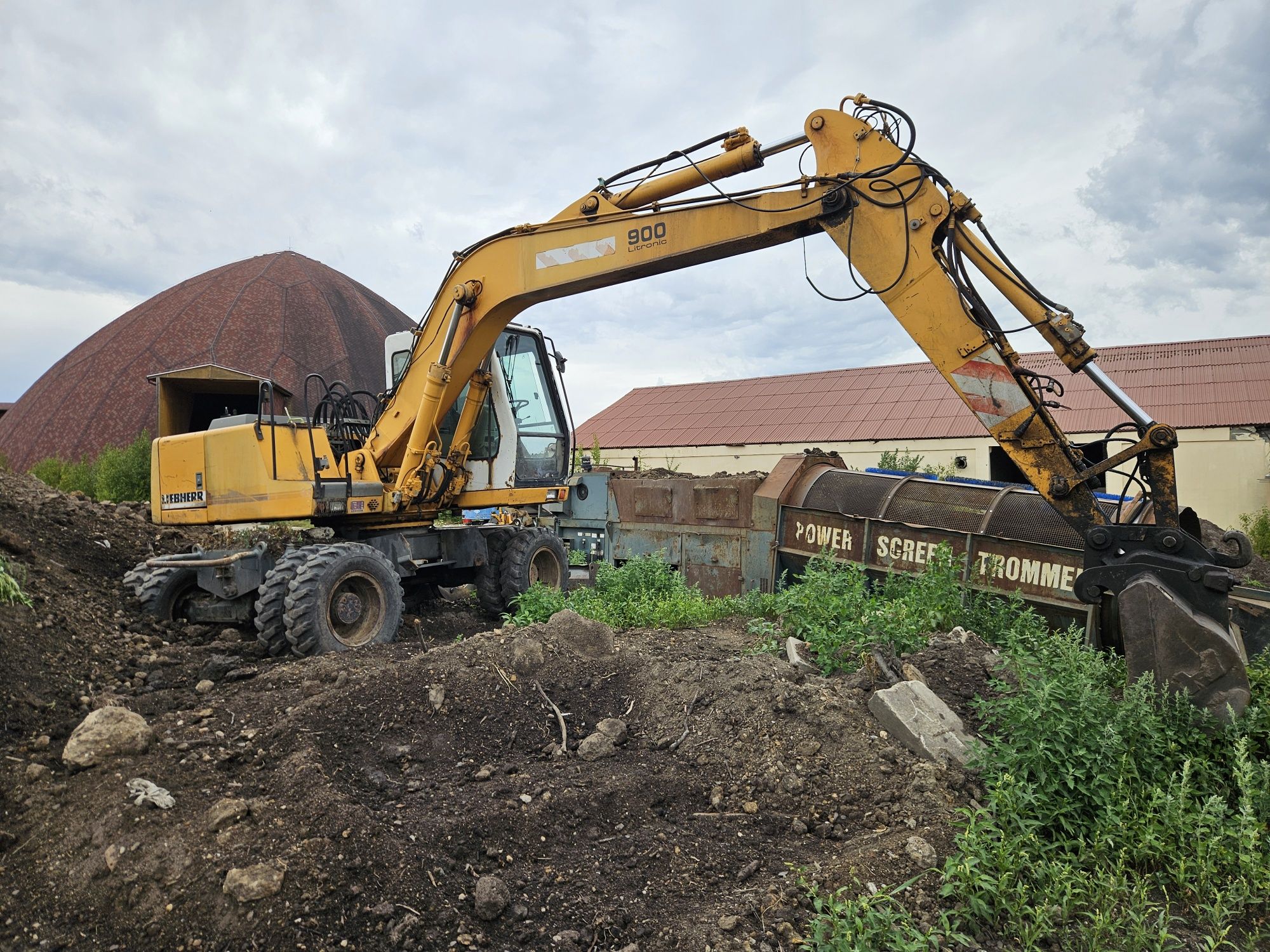 Koparka kołowa liebherr a900b litronic