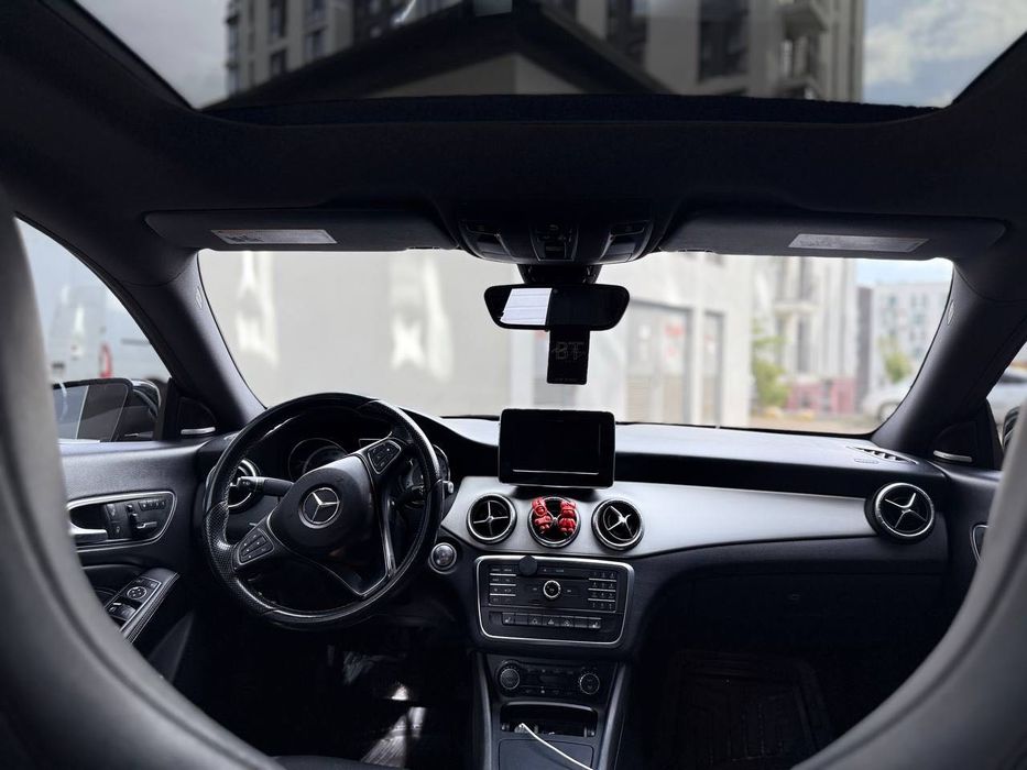 Продаж автомобіля Mercedes-Benz CLA 250