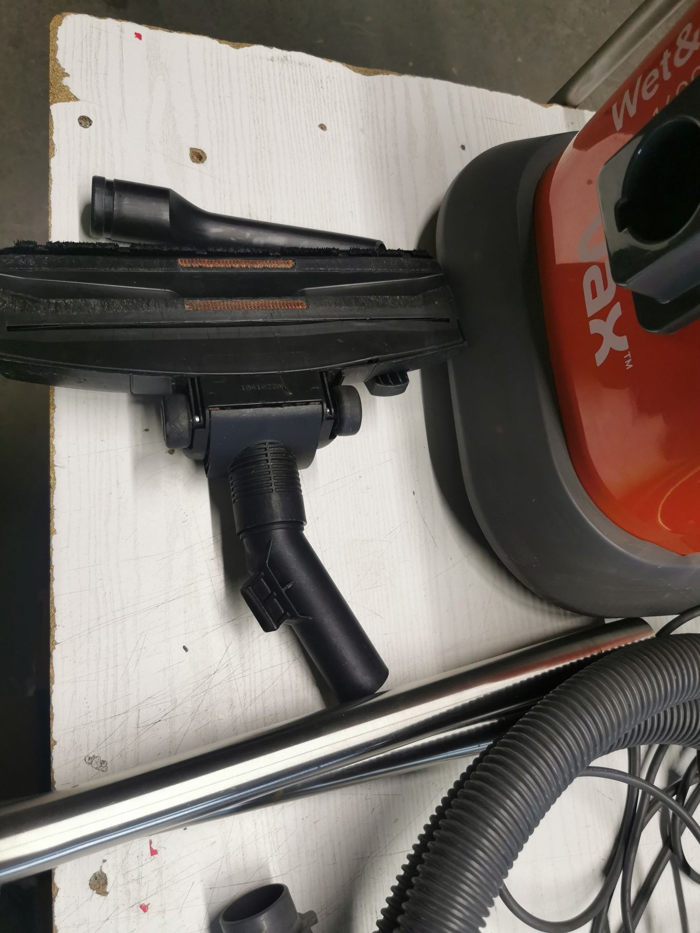 Odkurzacz na mokro i sucho vax 1400w