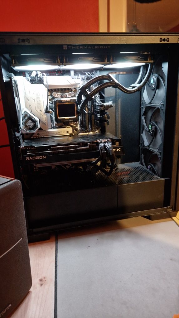 Computador ryzen 5 7600 RX 7700xt 32GB