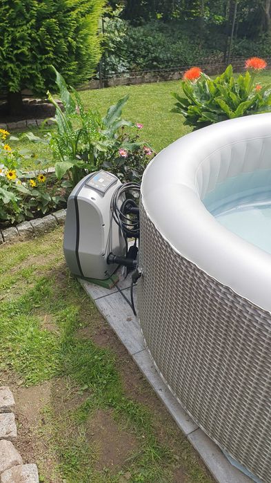 Dmuchane  SPA basen ogrodowy  AVENLI 6 osób - hydromasaż