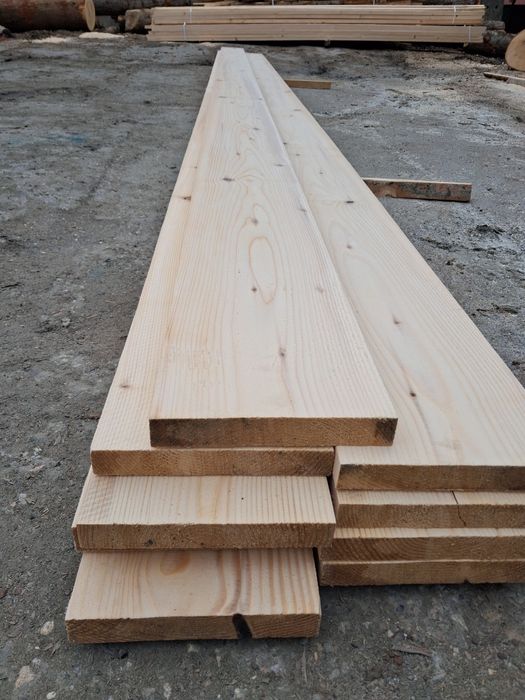 Więźba dachowa podbitka łaty deski szalunkowe krokwie belki kantowki