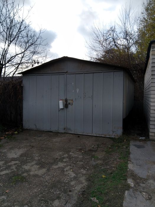 Продам гараж район Тещиного язика