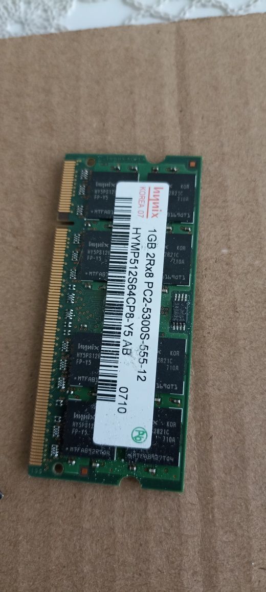 Memória Ram Hynix 1GB 2Rx8 PC2-5300