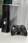 Konsola Xbox 360 Slim 250GB