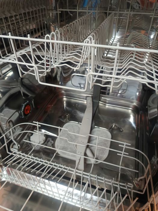 Sprzedam zmywarkę Zanussi