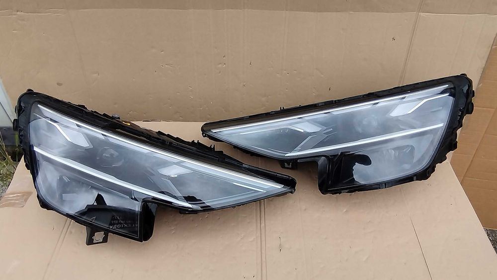 Фары передние Фара правая левая Audi Q8 4M разборка