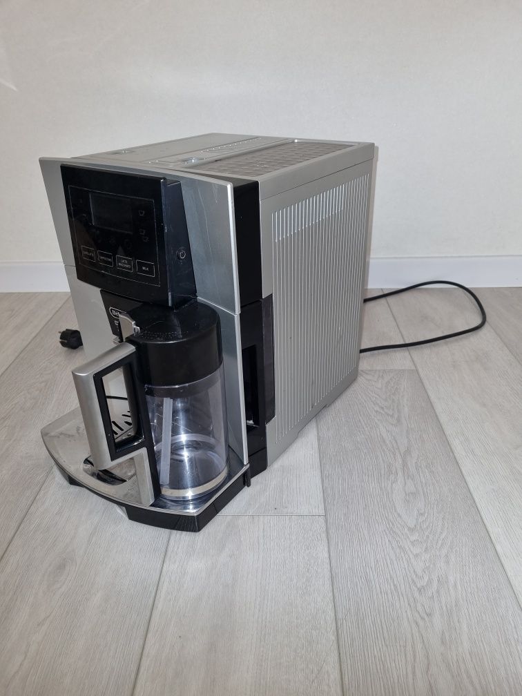 Кавомашина DELONGHI Perfecta